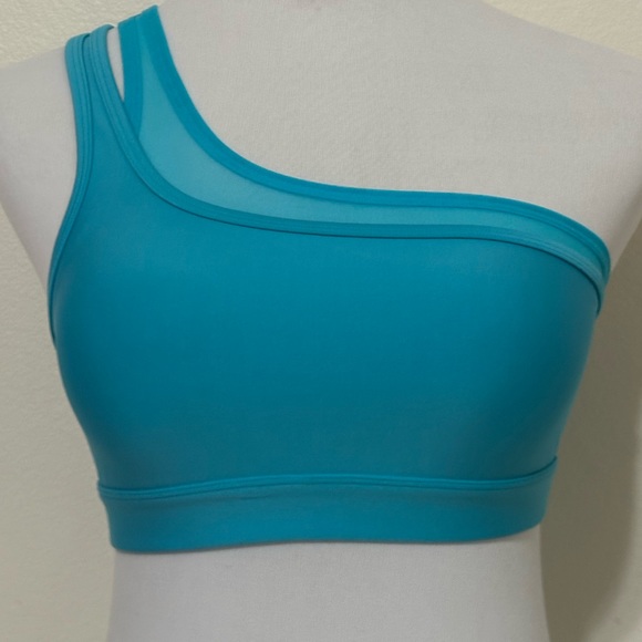 ALO Yoga Tops - Alo yoga bra Sz Small